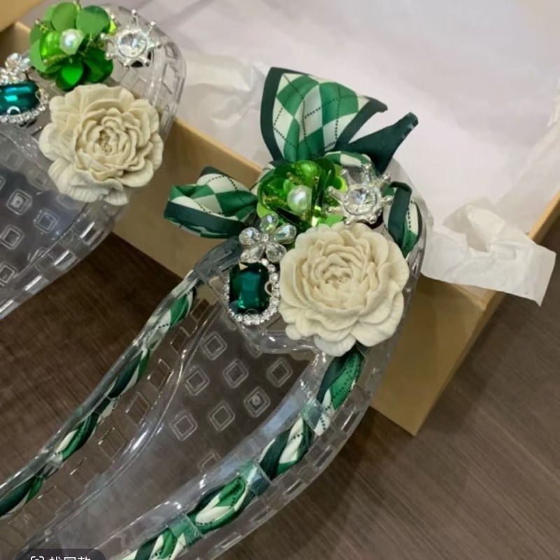 Offene Sandalen im neuen Stil  – Sandals Bewertung und Preis